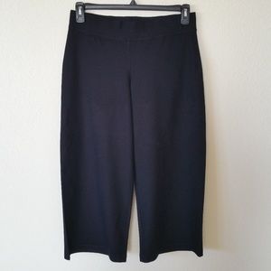 Eileen Fisher capri black elastic waist Career